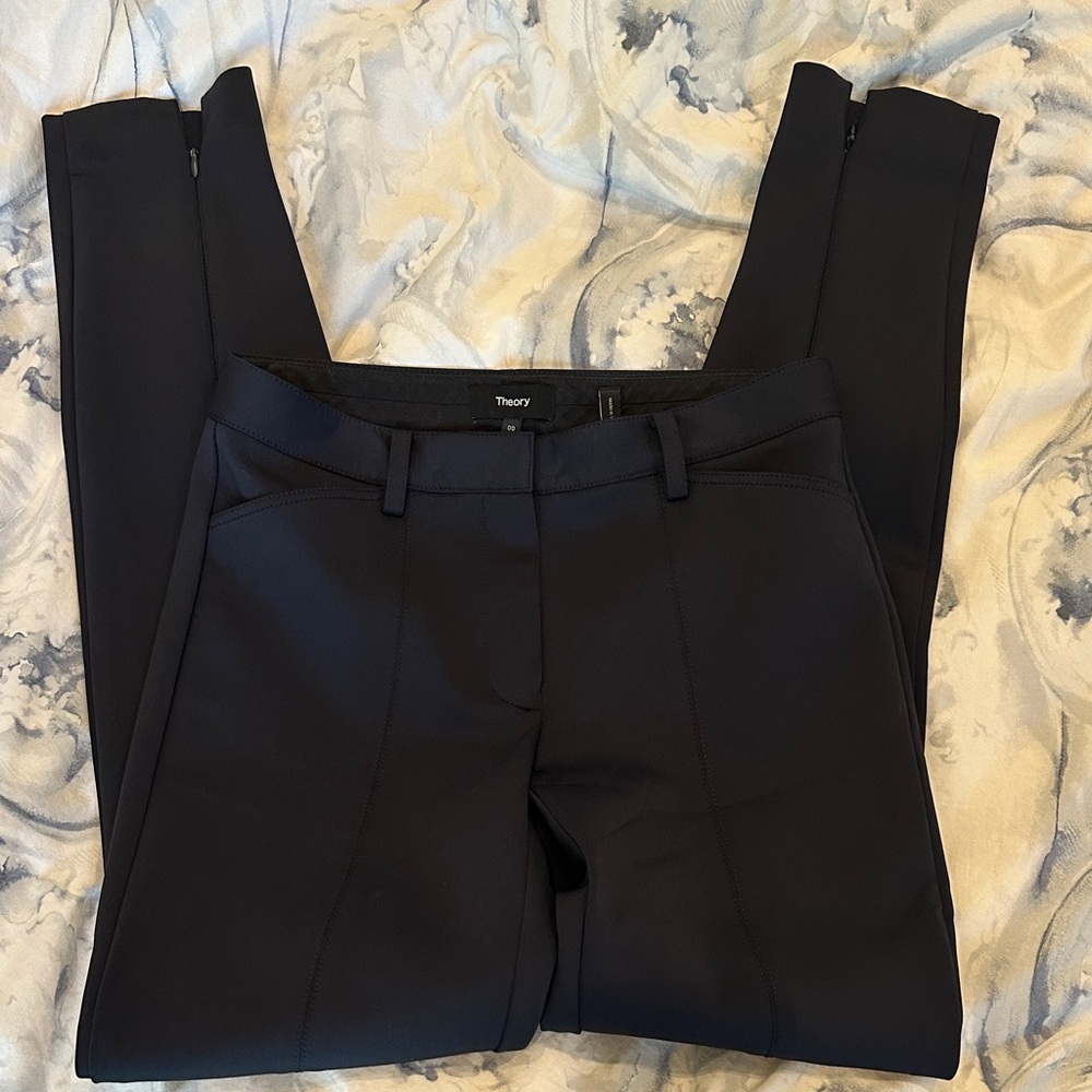 Theory Women's Dark Navy Blue Straight Leg Pants